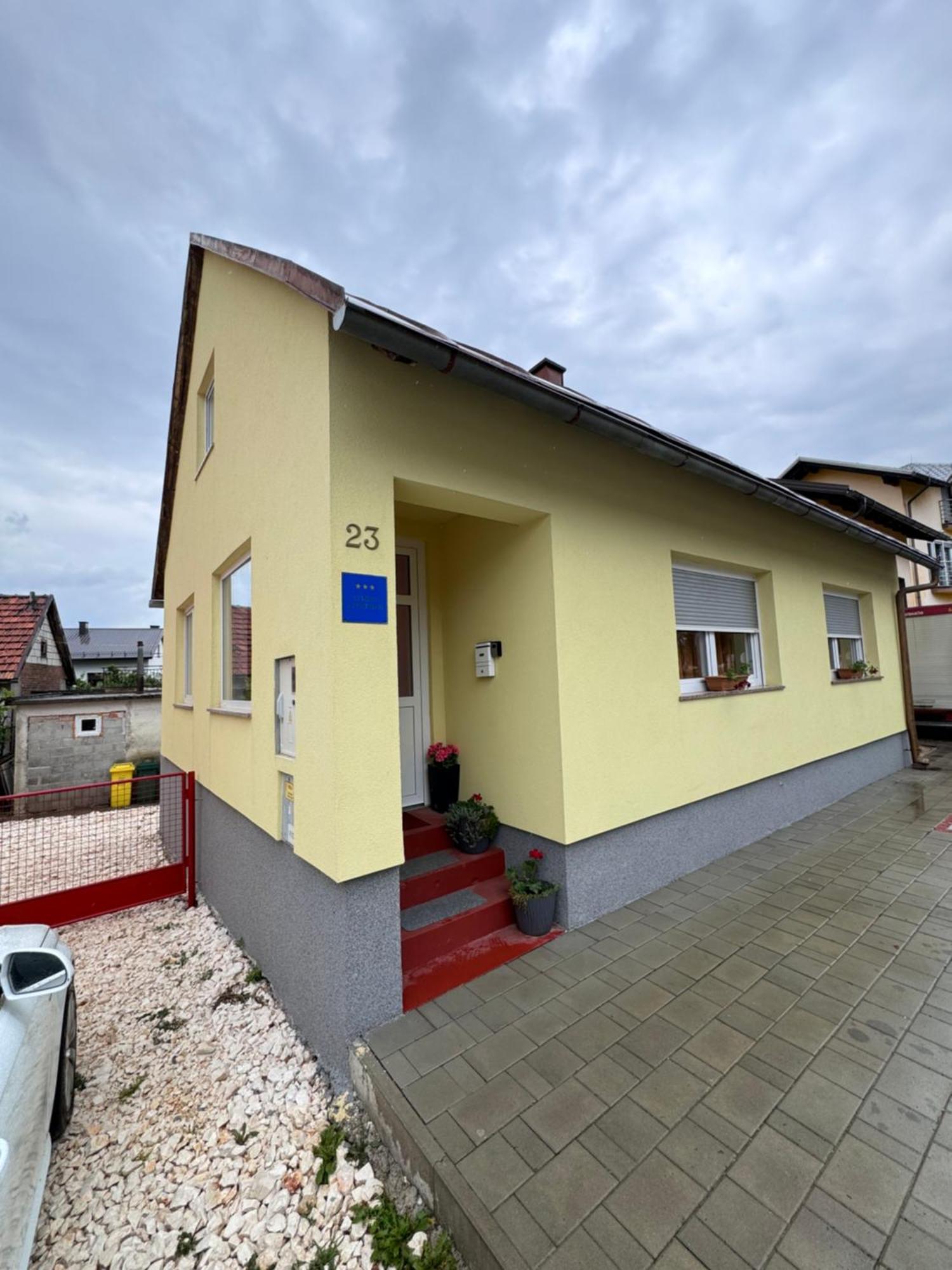 Apartman Josip Gospić Exterior foto