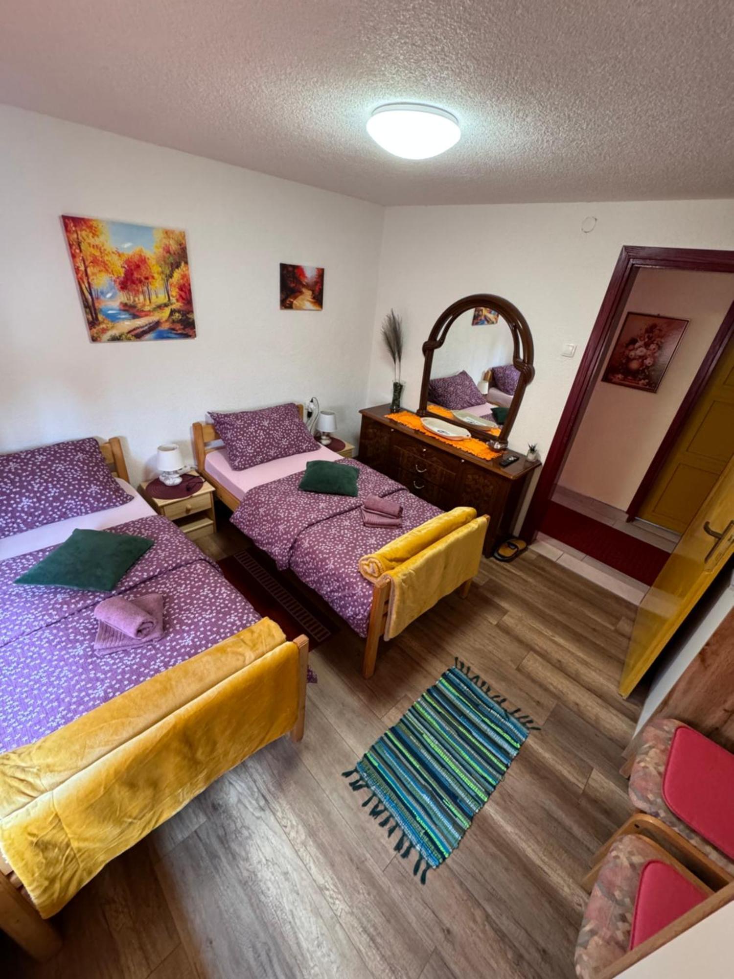 Apartman Josip Gospić Exterior foto