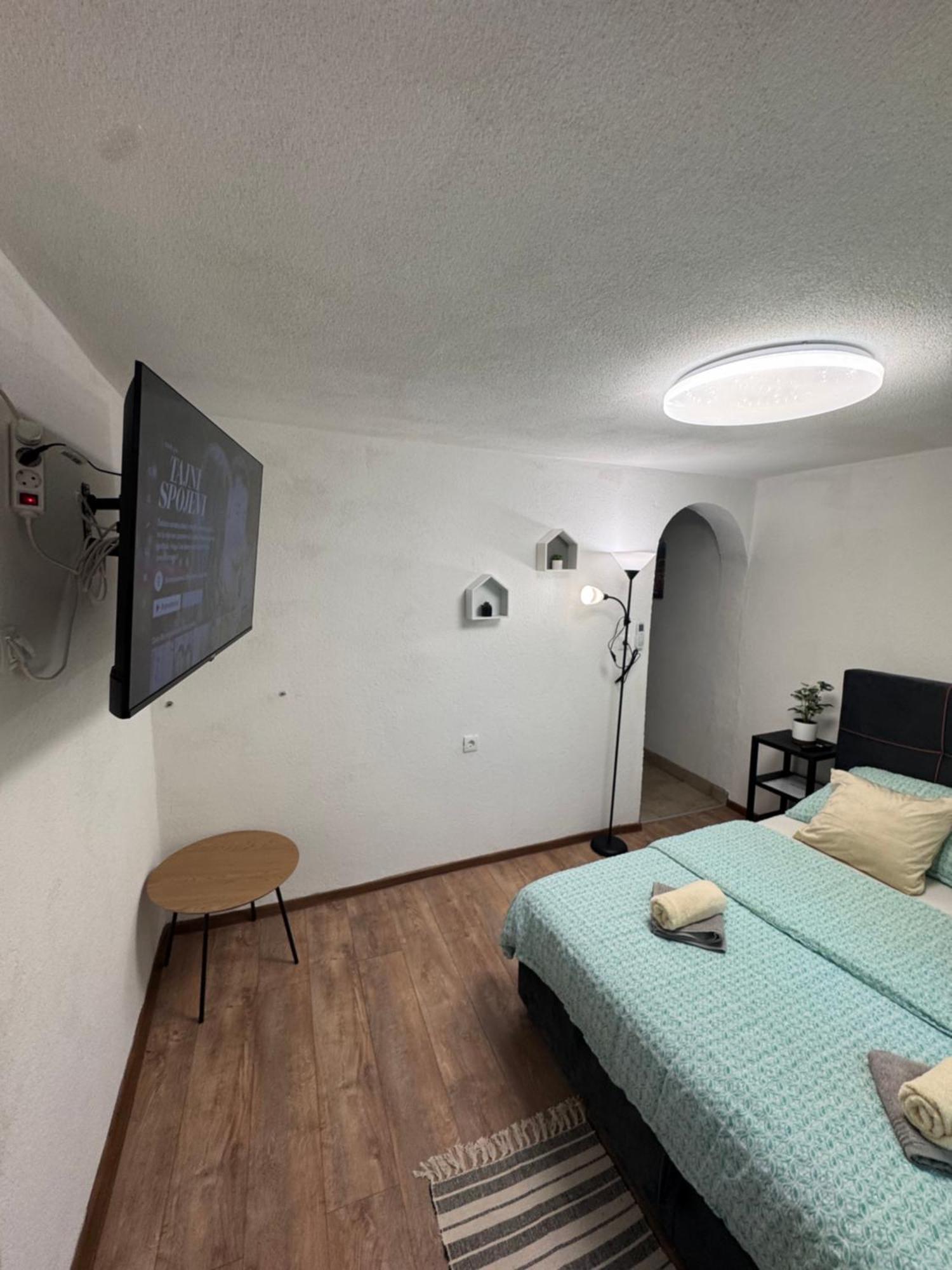 Apartman Josip Gospić Exterior foto