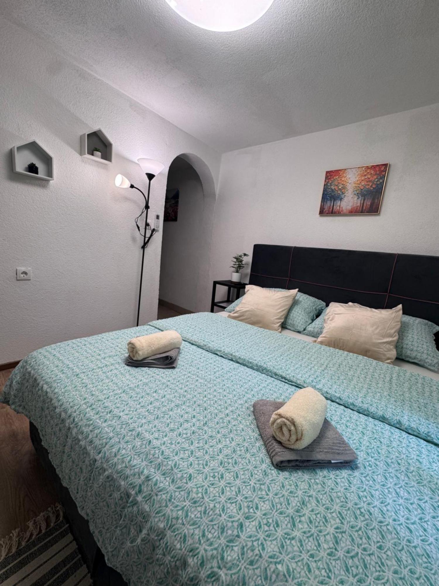 Apartman Josip Gospić Exterior foto